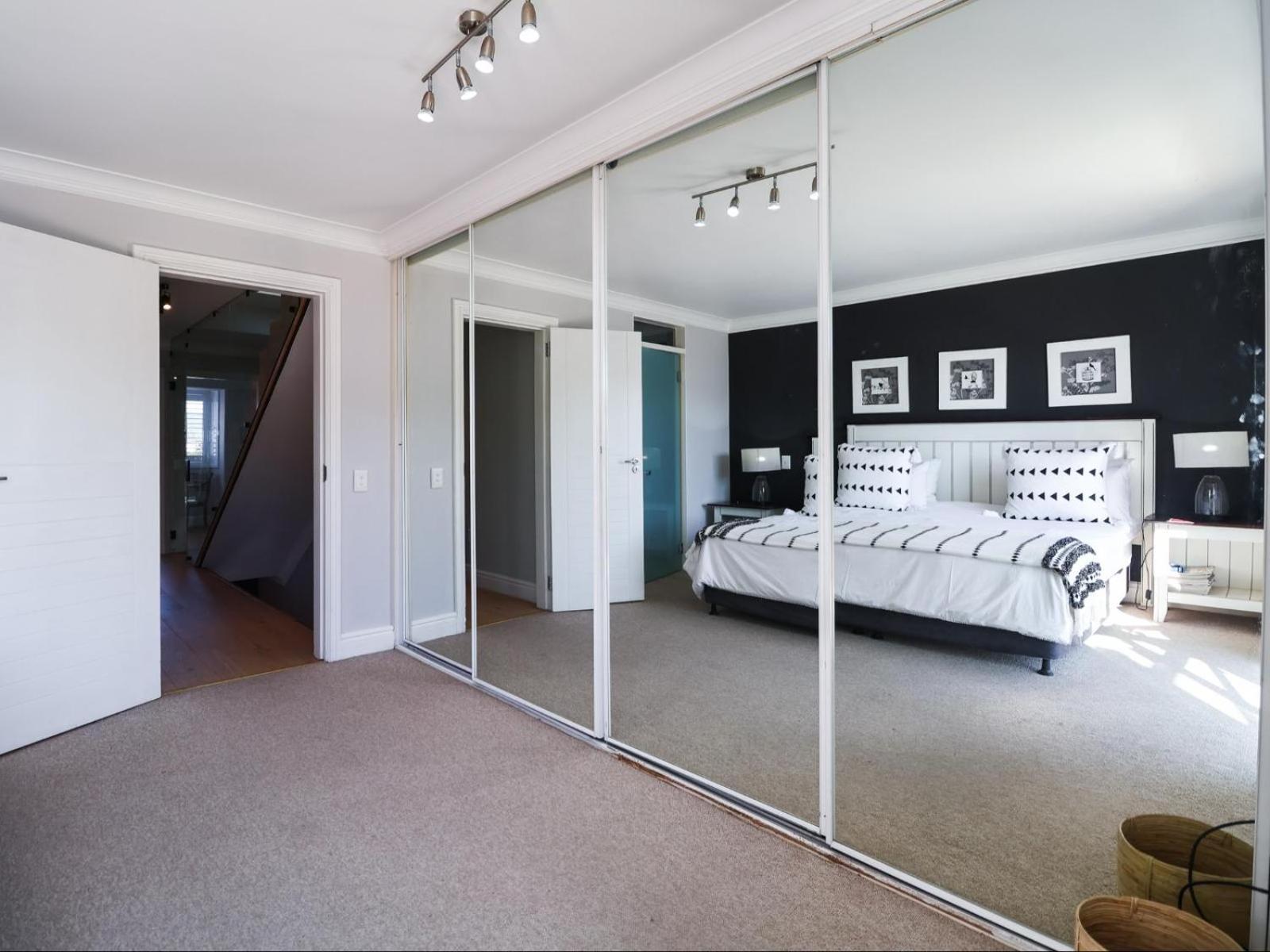 Knysna Quays Waterfront Accomodation Room photo